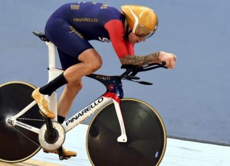 Bicicleta de Bradley Wiggins respeita os regulamentos da UCI