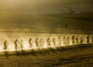 Cape Epic 2016 #2 – Ariane Kleinhans e Annika Langvad na liderança