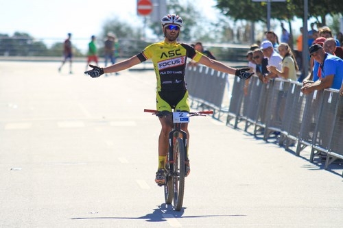 mario-costa-taca-xco